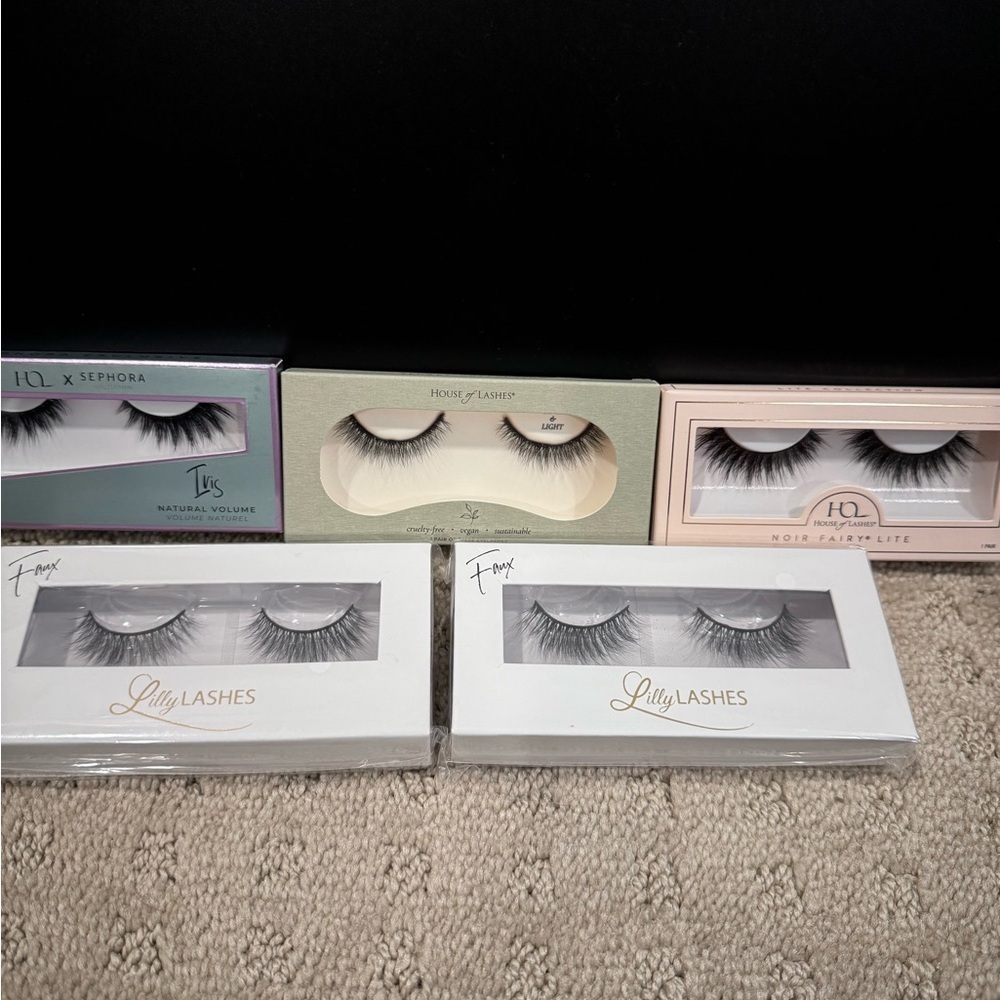 NEW 5 pairs of Lashes